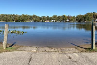 Public Boat Launch on Lt. Paw Paw Lake 